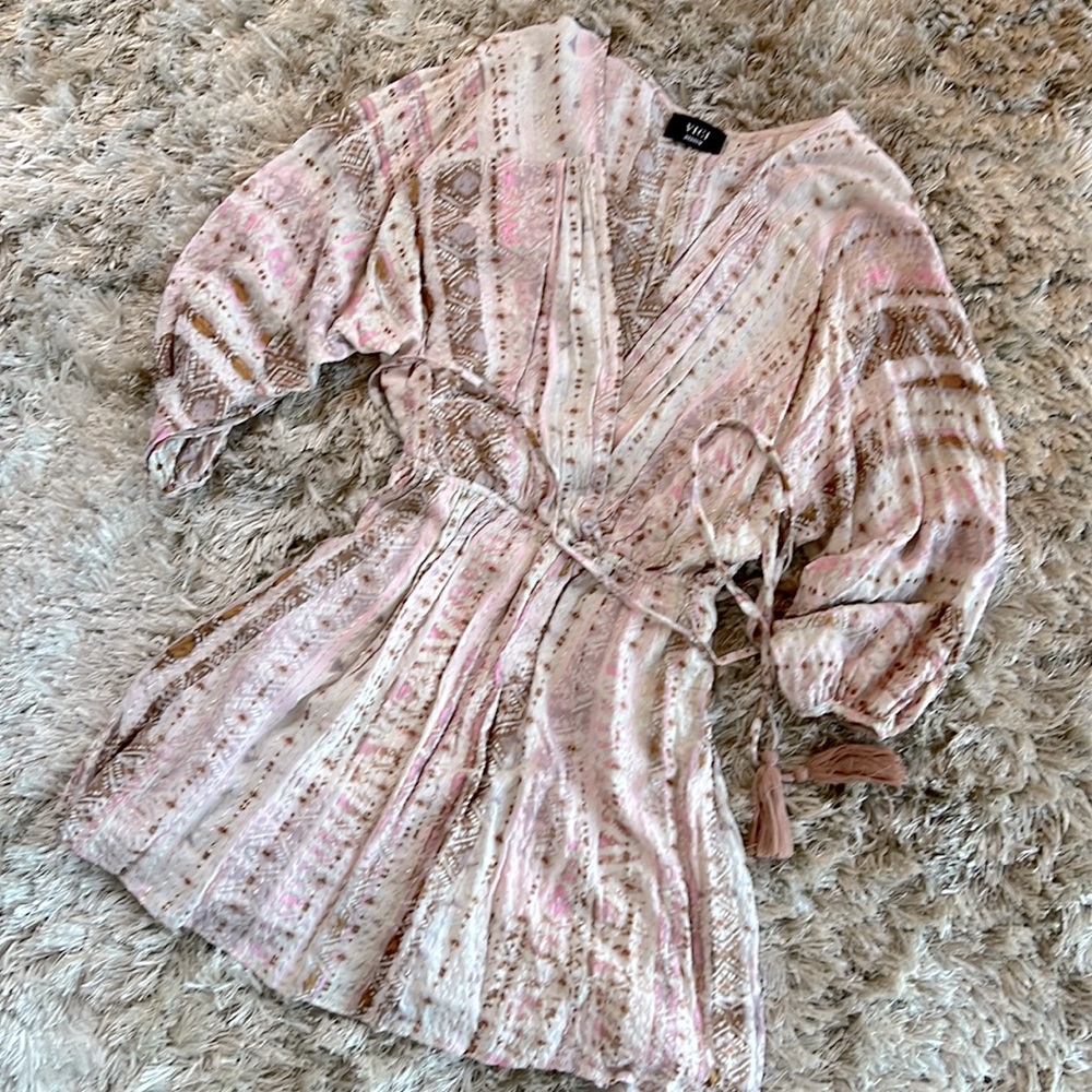 Vici size medium spring or summer dress